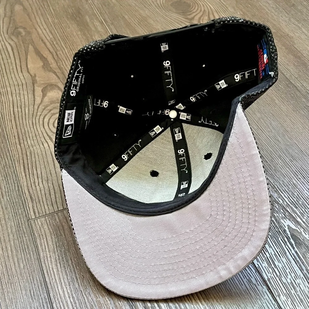 New Era Black and Gray Cap